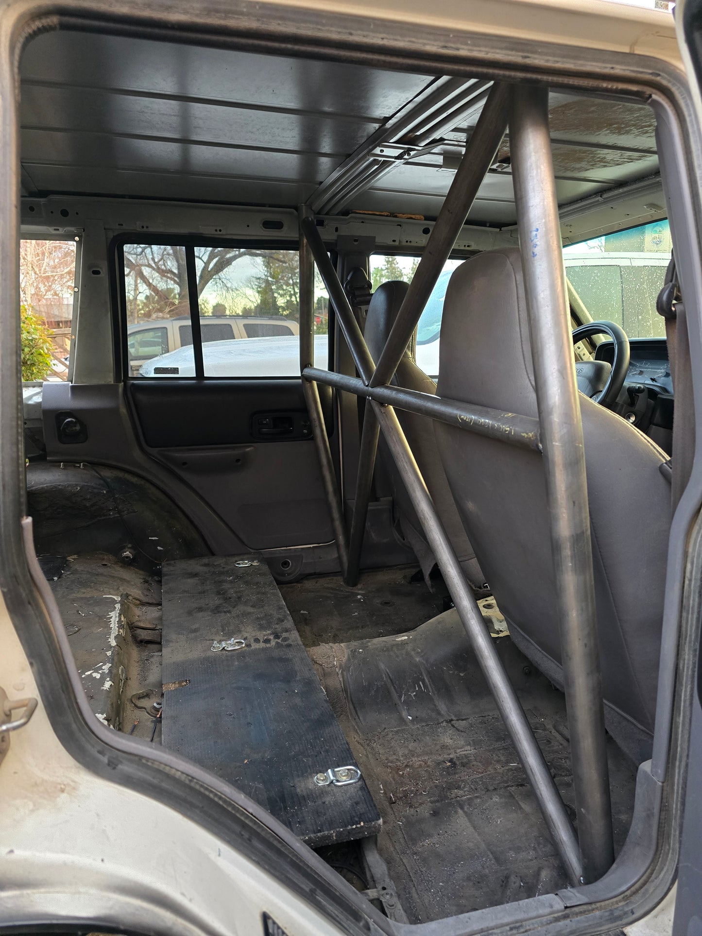 84-01 Jeep Cherokee XJ Hybrid Roll Cage - **PRE-ORDER SALE - May 2025**