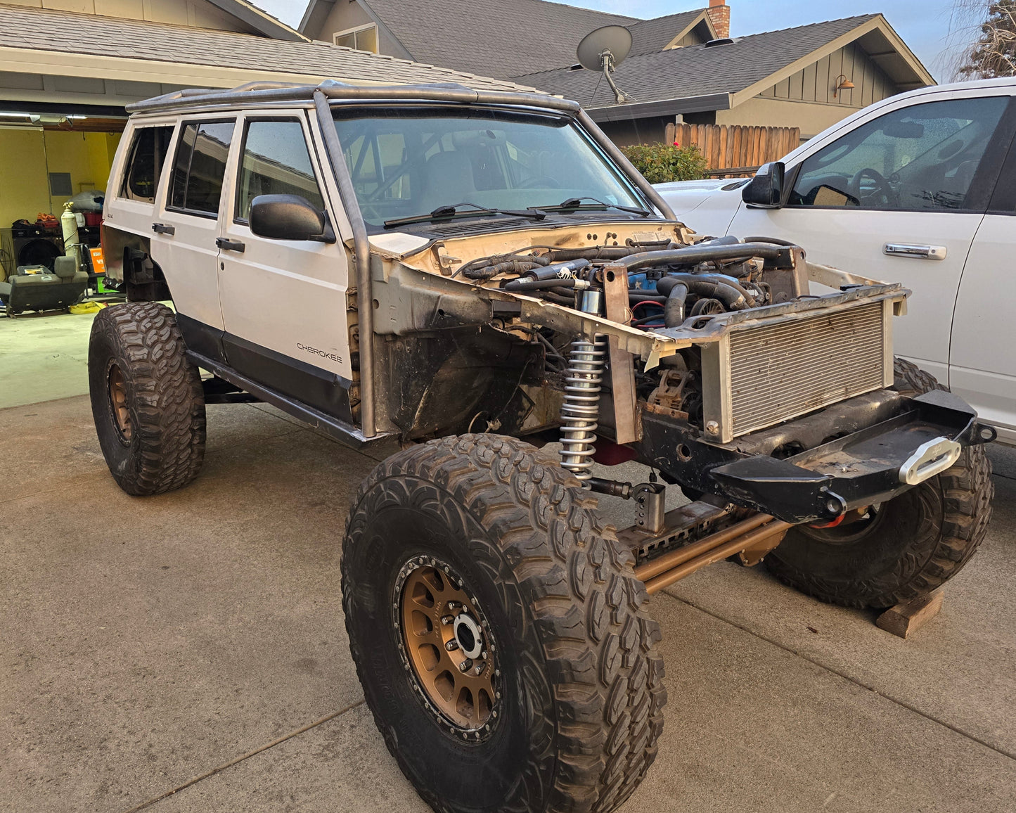 84-01 Jeep Cherokee XJ Hybrid Roll Cage - **PRE-ORDER SALE - May 2025**